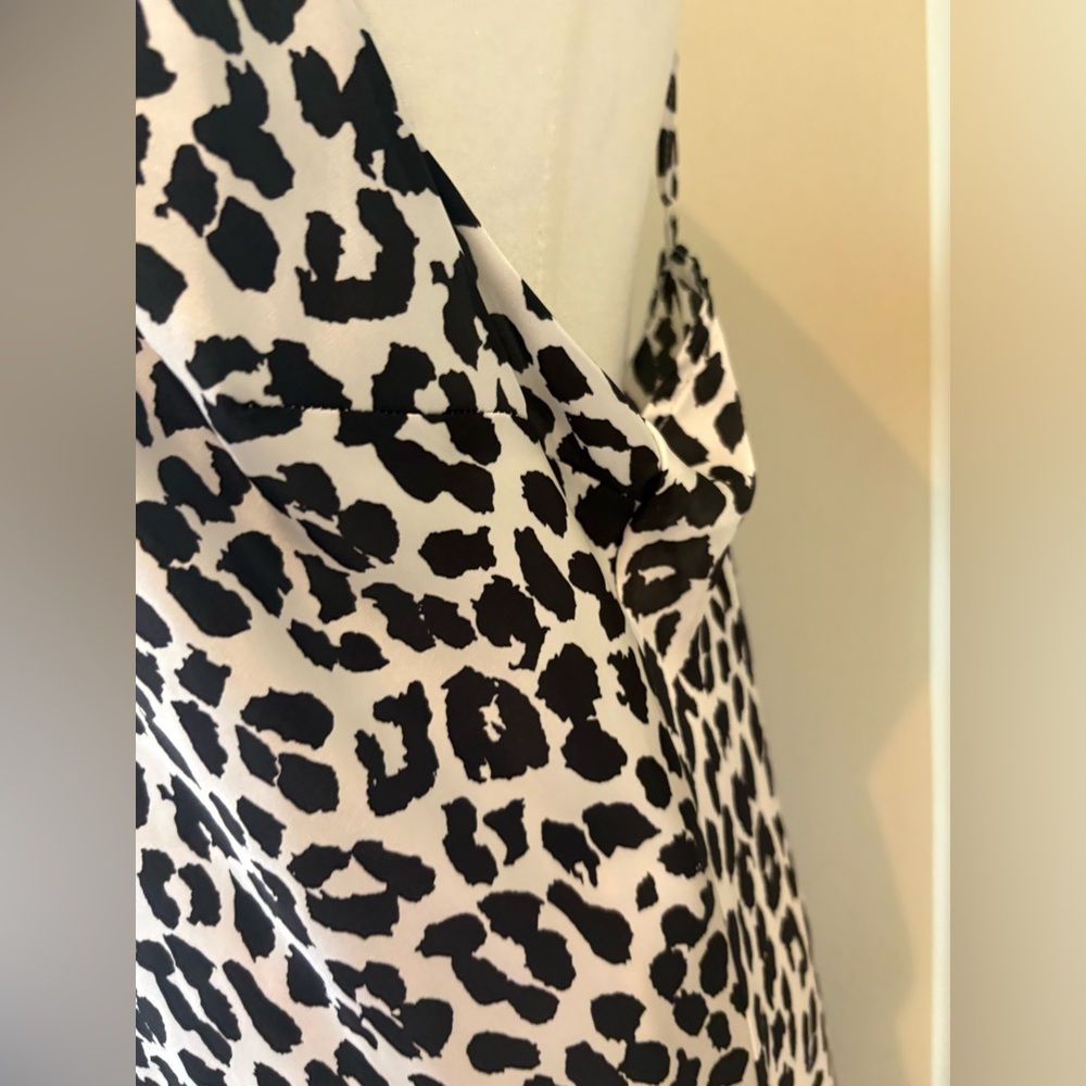 Silky Leopard Print Dress 🐆 Nightgown Chemise Strappy Black & White XL - Picture 3 of 8